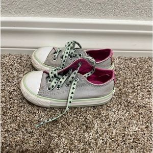 Little girls size 7 Converse shoes